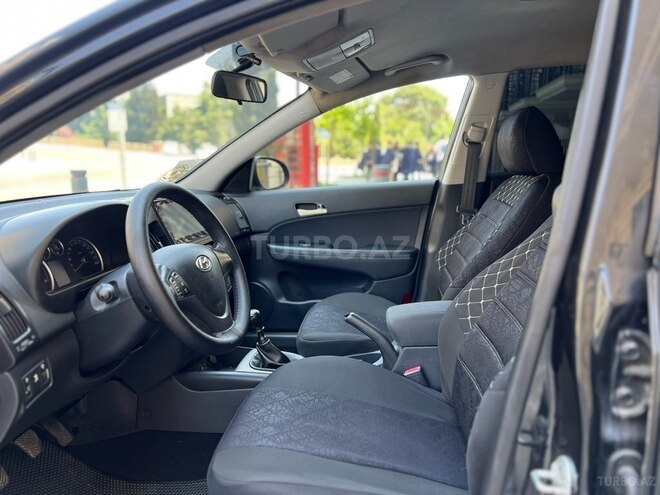 Hyundai i30 2009, 244,000 km - 1.6 l - Bakı
