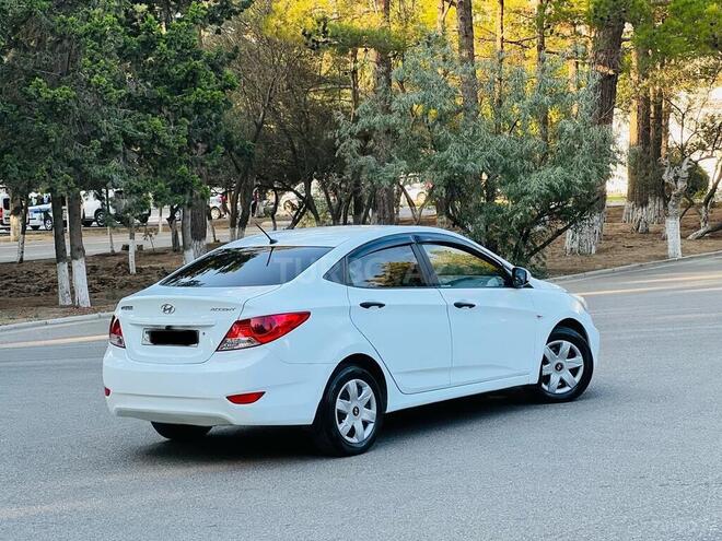 Hyundai Accent 2012, 208,000 km - 1.6 l - Bakı