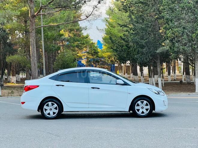 Hyundai Accent 2012, 208,000 km - 1.6 l - Bakı