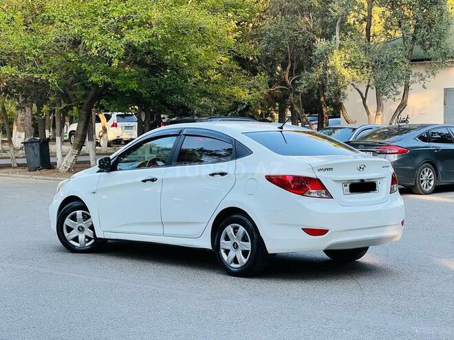 Hyundai Accent 2012, 208,000 km - 1.6 l - Bakı