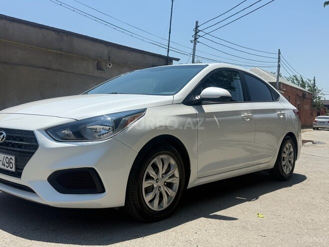 Hyundai Accent 2018, 215,425 km - 1.6 l - Bakı