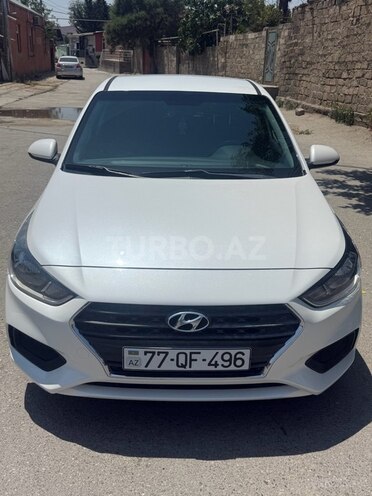 Hyundai Accent 2018, 215,425 km - 1.6 l - Bakı