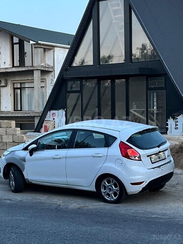 Ford Fiesta 2014, 168,000 km - 1.6 l - Bakı