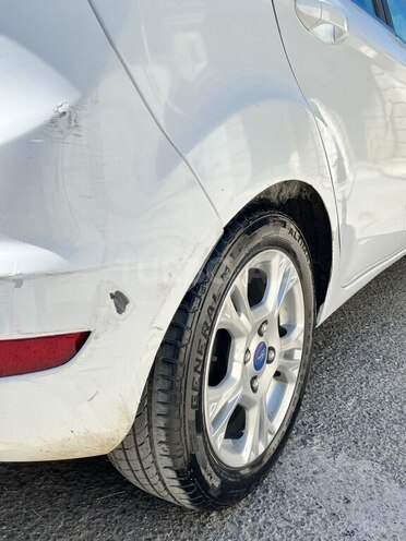 Ford Fiesta 2014, 168,000 km - 1.6 l - Bakı