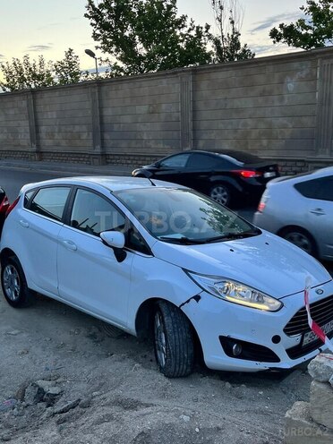 Ford Fiesta 2014, 168,000 km - 1.6 l - Bakı