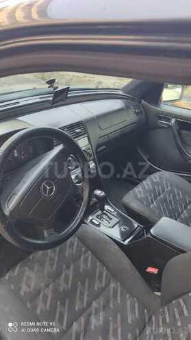 Mercedes C 180 2000, 365,000 km - 1.8 l - Bakı