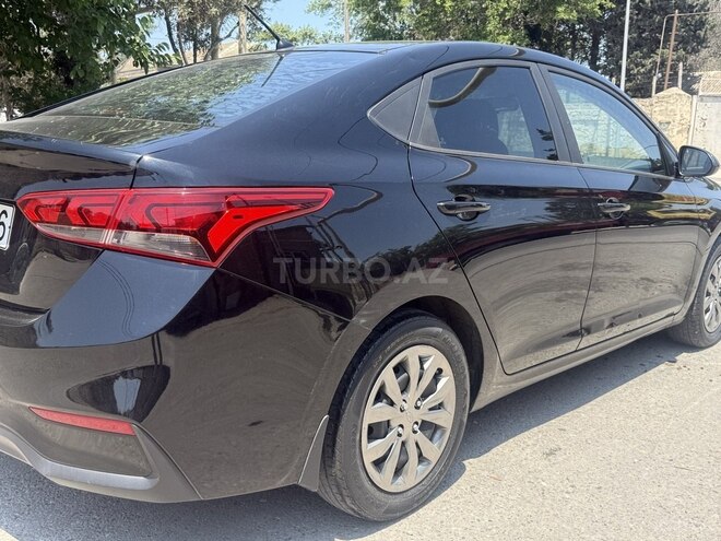 Hyundai Accent 2019, 113,959 km - 1.6 л - Bakı