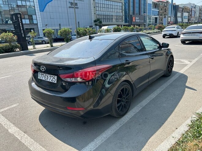Hyundai Elantra 2015, 209,215 km - 2.0 л - Bakı