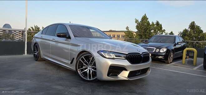 BMW 530-5