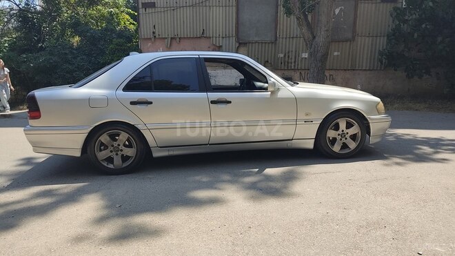 Mercedes C 200 1998, 350,000 km - 2.0 л - Bakı