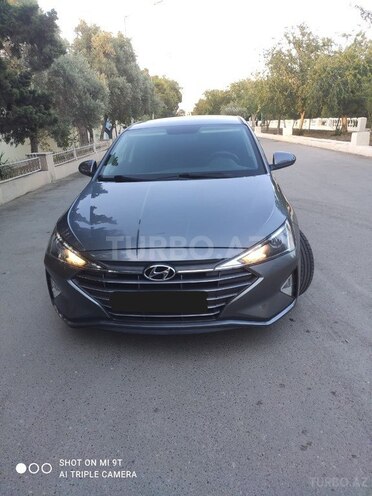 Hyundai Elantra 2018, 114,000 km - 2.0 л - Bakı