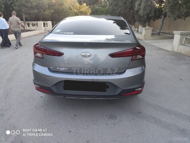 Hyundai Elantra 2018, 114,000 km - 2.0 л - Bakı