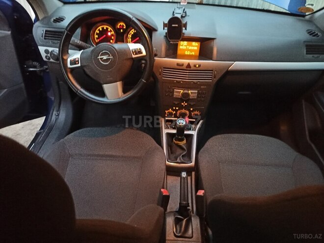 Opel Astra 2005, 225,000 km - 1.4 l - Bakı
