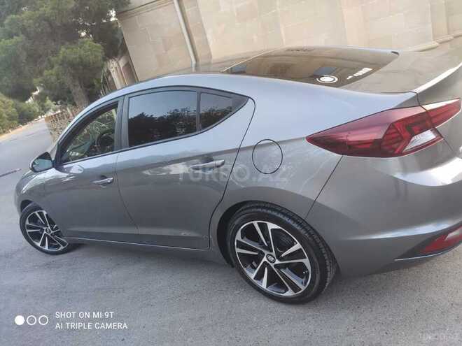 Hyundai Elantra 2018, 114,000 km - 2.0 л - Bakı