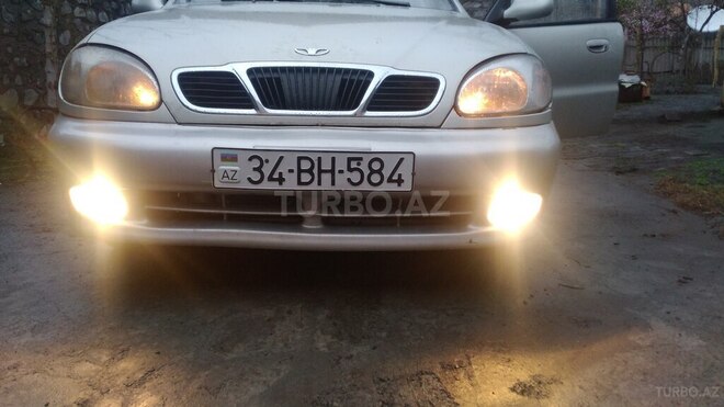 Daewoo Lanos 2010, 288,563 km - 1.5 l - Qax