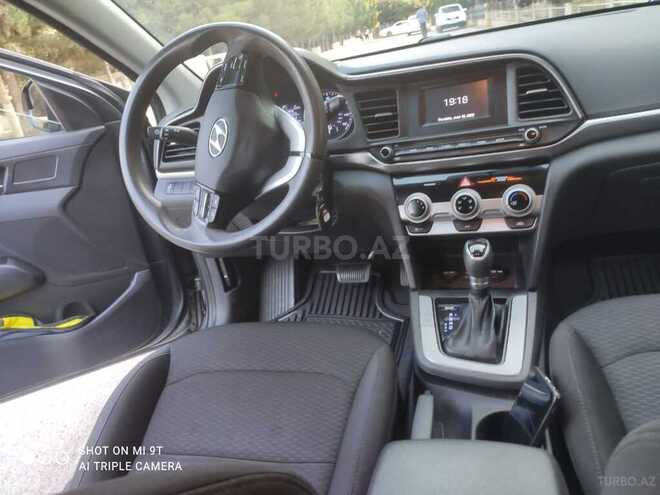 Hyundai Elantra 2018, 114,000 km - 2.0 л - Bakı