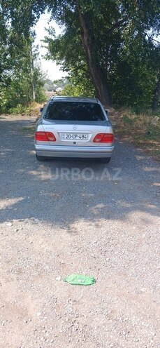 Mercedes E 200 1996, 212,000 km - 2.0 л - Tərtər