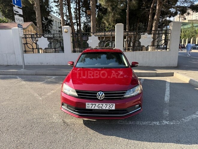 Volkswagen Jetta-1