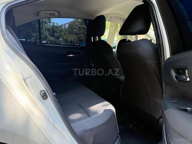 Toyota Corolla 2021, 98,000 km - 1.6 l - Bakı