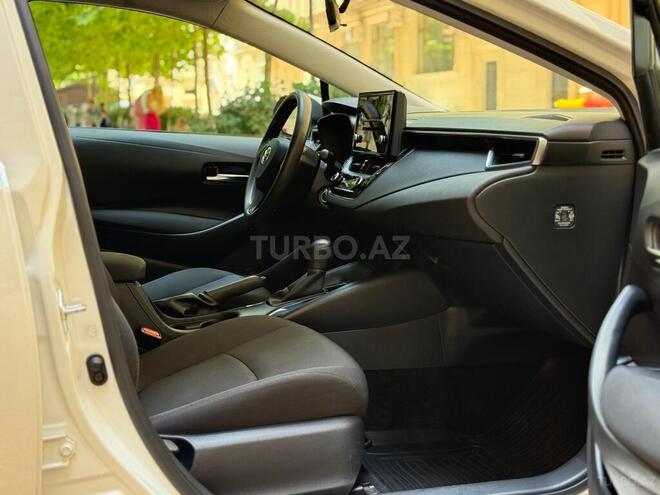 Toyota Corolla 2021, 98,000 km - 1.6 l - Bakı