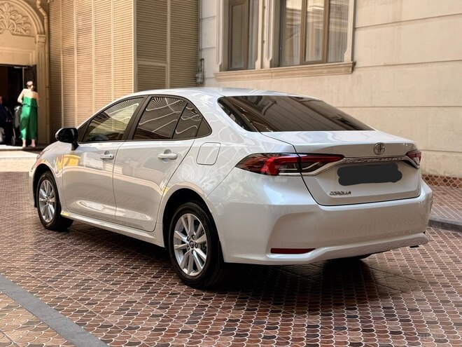Toyota Corolla 2021, 98,000 km - 1.6 l - Bakı