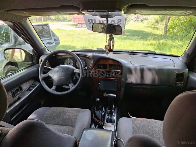 Nissan Pathfinder 1998, 191,560 km - 3.3 l - Gədəbəy