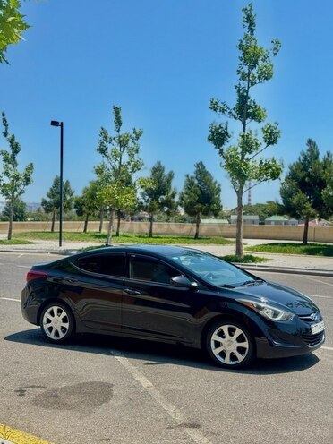 Hyundai Elantra 2015, 177,140 km - 1.8 l - Bakı
