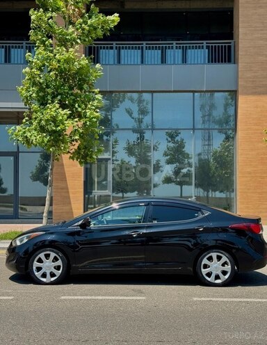 Hyundai Elantra 2015, 177,140 km - 1.8 l - Bakı