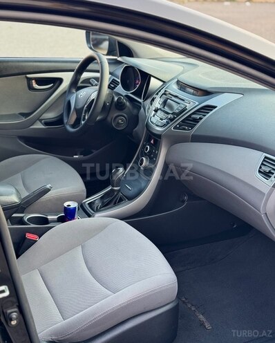 Hyundai Elantra 2015, 177,140 km - 1.8 l - Bakı