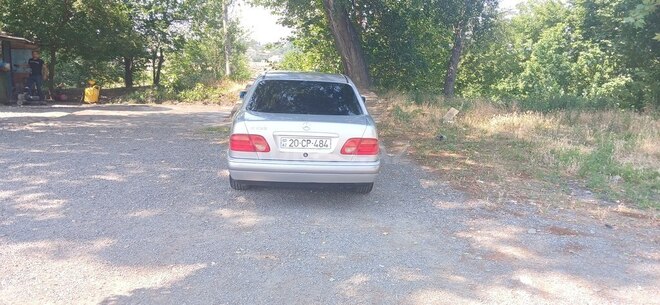 Mercedes E 200 1996, 212,000 km - 2.0 l - Tərtər