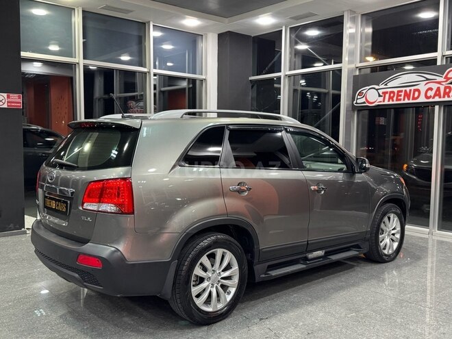 Kia Sorento-6