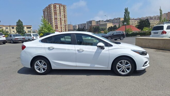 Chevrolet Cruze 2018, 136,200 km - 1.4 l - Bakı