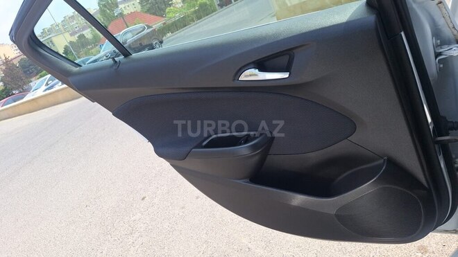 Chevrolet Cruze 2018, 136,200 km - 1.4 l - Bakı