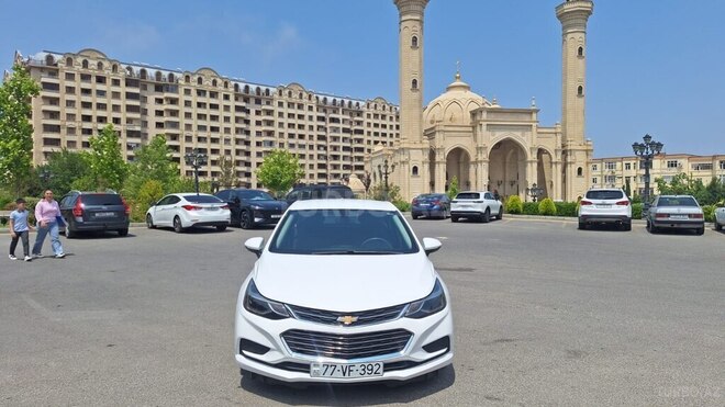 Chevrolet Cruze 2018, 136,200 km - 1.4 l - Bakı