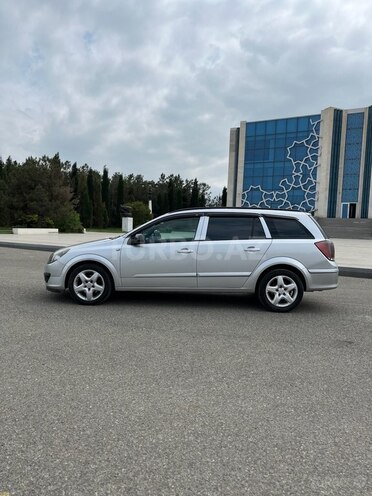 Opel Astra 2005, 250,000 km - 1.3 л - Gəncə