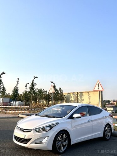 Hyundai Avante 2014, 200,000 km - 1.6 l - Bakı