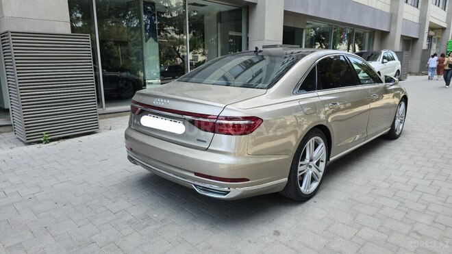 Audi A8 2019, 56,000 km - 3.0 l - Bakı