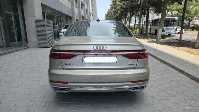 Audi A8 2019, 56,000 km - 3.0 l - Bakı