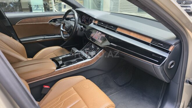 Audi A8 2019, 56,000 km - 3.0 l - Bakı