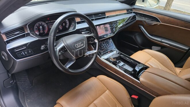 Audi A8 2019, 56,000 km - 3.0 l - Bakı