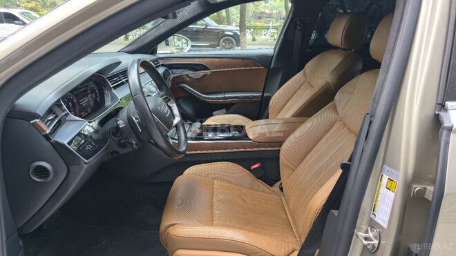 Audi A8 2019, 56,000 km - 3.0 l - Bakı