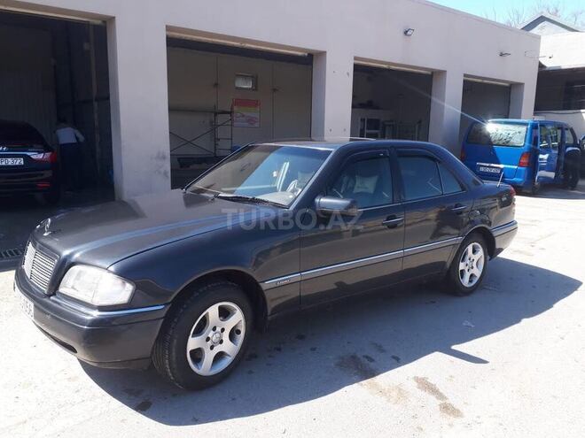 Mercedes C 180 1995, 422,000 km - 1.8 l - Bakı