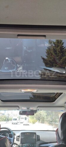 Kia Sorento-11