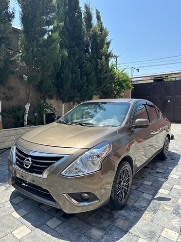 Nissan Sunny 2014, 280,000 km - 1.5 l - Bakı