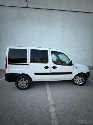 Fiat Doblo 2010, 300,000 km - 1.4 l - Bakı