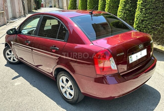 Hyundai Accent 2009, 250,000 km - 1.4 л - Bakı