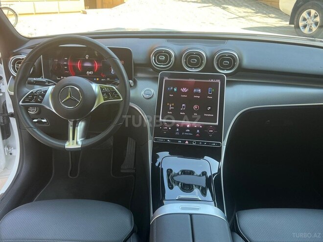 Mercedes C 300 4MATIC 2023, 14,000 km - 2.0 л - Bakı
