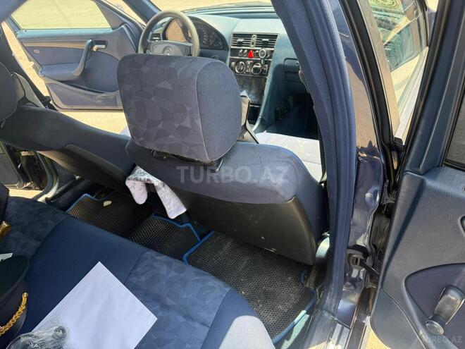 Mercedes C 200 1997, 520,000 km - 2.0 л - Beyləqan