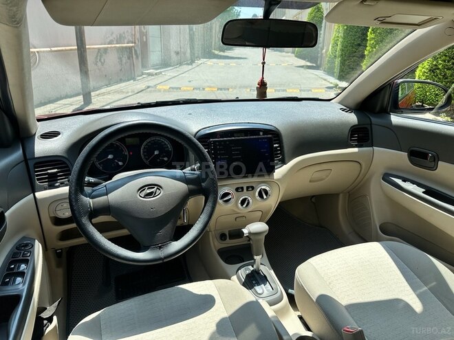 Hyundai Accent 2009, 250,000 km - 1.4 л - Bakı