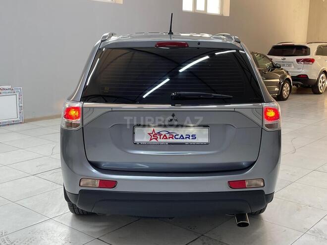 Mitsubishi Outlander 2013, 212,050 km - 3.0 l - Sumqayıt